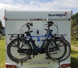 Sunlight T67 met fietsenrek